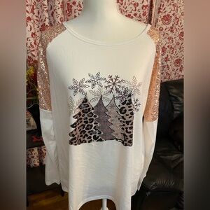 Christmas Top - Long sleeve - Leopard, Gold Sequins